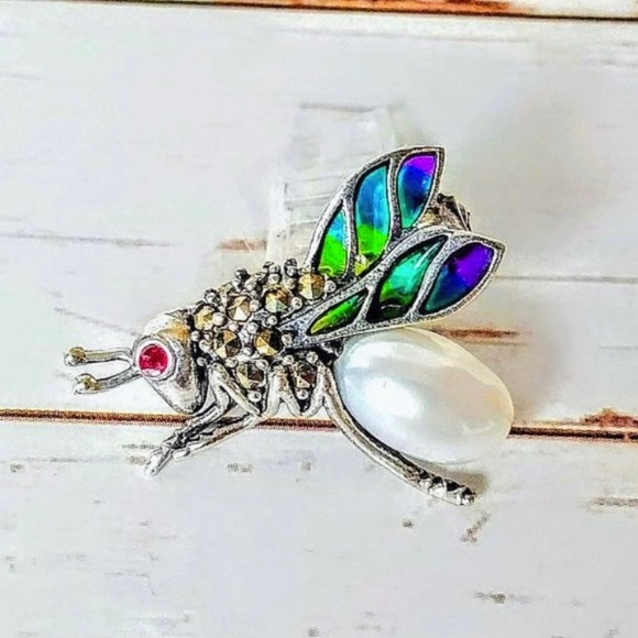 Pearl & Marcasite Silver Bee Pin - Picture 1 of 6